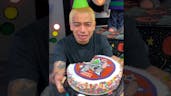 nobody came to his chuck e cheese birthday party :(