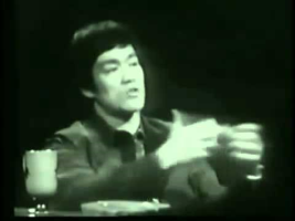 To be always yourself - Advice from Bruce Lee