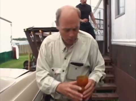 Jim Lahey Falls down the stairs (MEME) Meme Sound Effect - Voicy